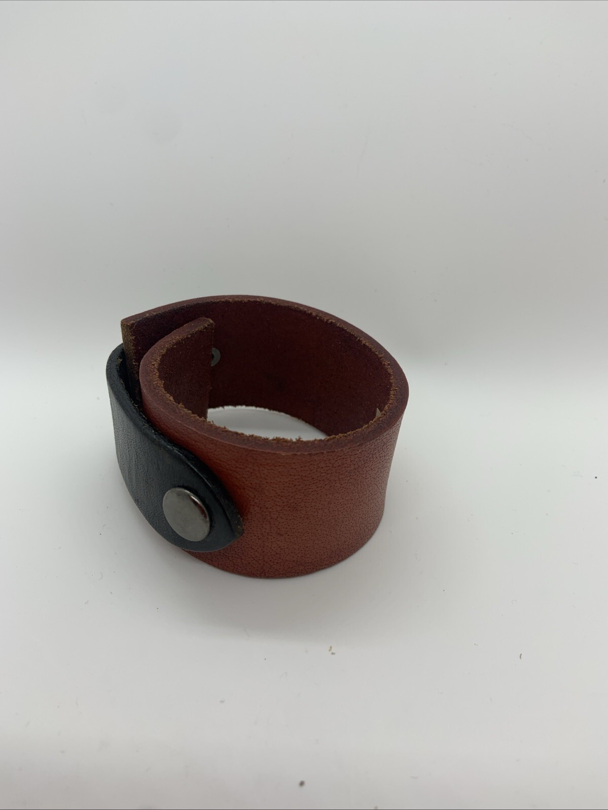 Beautiful Leather Wrap Bracelet Thick Brown-red & Black Single Snap 1 1/2” X 9” gallery