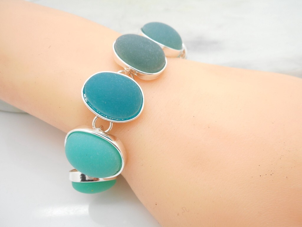 Sea Glass & Resin Women's Bracelet Magnetic gallery