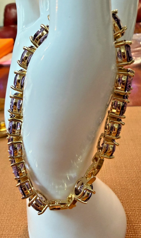 Elegant Purple Bracelet – 14K Gold Filled, Adjustable, Hypoallergenic gallery