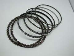 Beautiful Bangle Bracelet Silver Tone Set 7 1/8-1/4″ Wide x 2 5/8 Acr 4 Designs