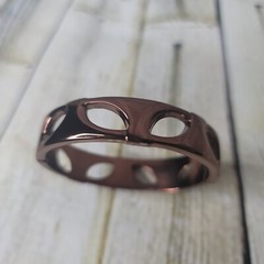 Bronze Toned Hinged Bangle Bracelet Appx 2.25 x 1.25 Inches Closed