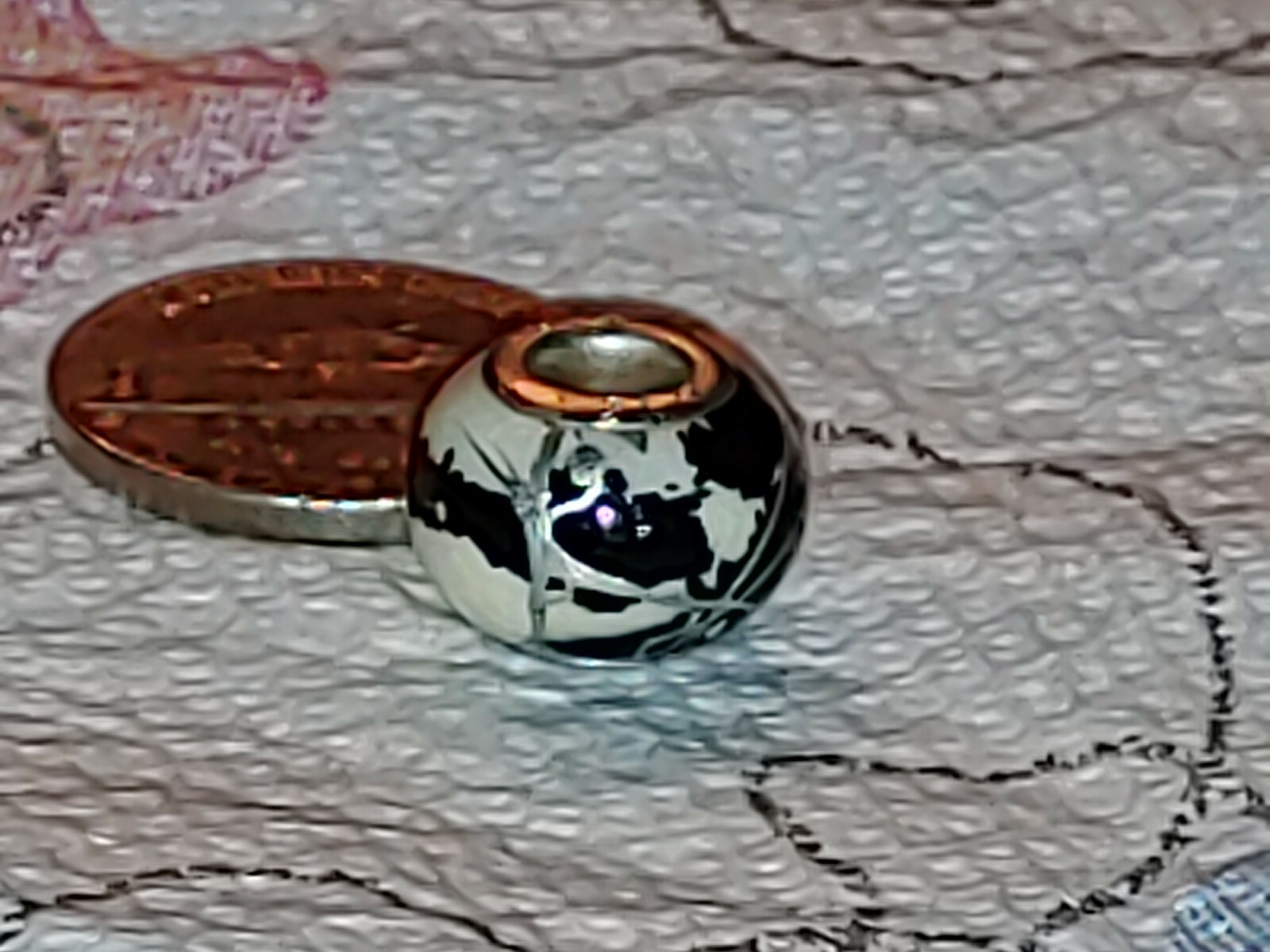One Pretty Little Murano Glass Bead Blue Abstract Patterns No Brand Name gallery