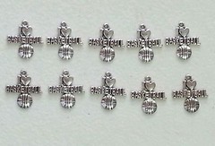 10 I LOVE BASKETBALL ANTIQUE DARK SILVER CHARM -METAL ALLOY -TEAM – COACH – GIFT
