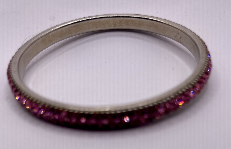 Pink Crystal Rhinestone Slip On Bangle Pre-Owned gallery