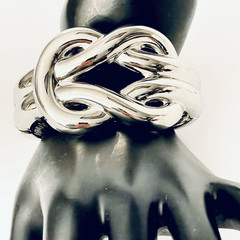 NWT Gorgeous Atterri Hinged Highly Polished Shiny Silver Bangle Bracelet Cuff