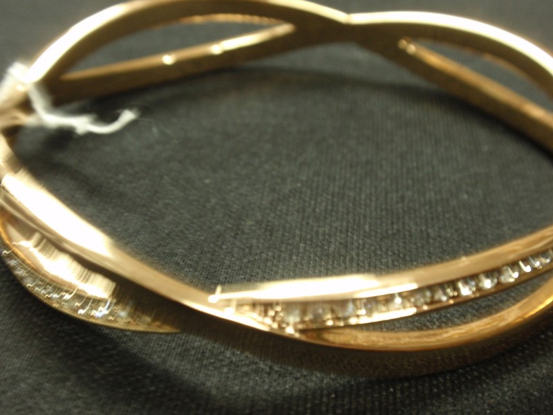 Park Lane Jewelry, "BLURRED LINES" Bracelet, Austrian crystals, Goldtone NEW! gallery
