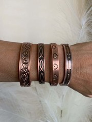 Copper Magnetic Cuff Bracelet 6 max magnets Arthritis Pain Relief Balance Energy