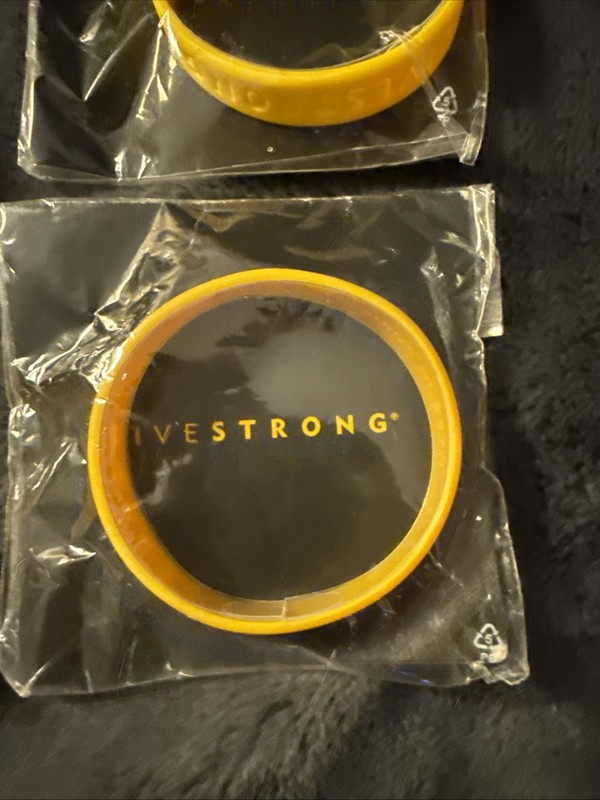 Lot Of 4 Nike LIVESTRONG Authentic Wristband Bracelet NEW XS-M 7" 180mm gallery