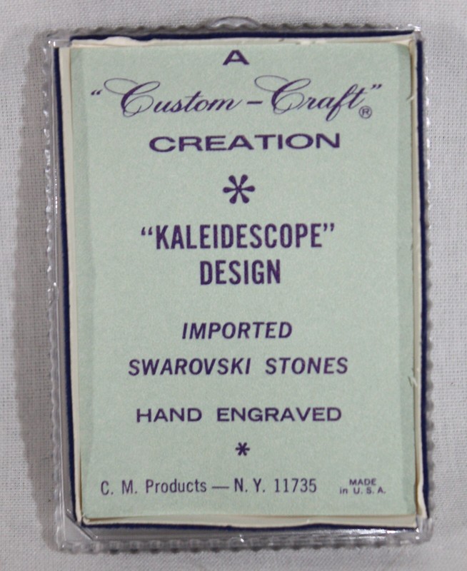 CUSTOM CRAFT CREATION 1967 SWAROVSKI RED CRYSTAL "KALIEDESCOPE" BRACELET NEW gallery