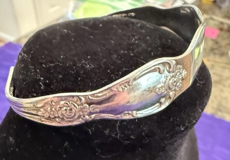 WM A Rogers Oneida LTD Silver-Plated Spoon Cuff Bracelet gallery
