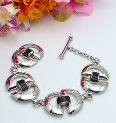 Nine West Wide Mariner Anchor Link Bracelet Black Leather Inlay Silver Tone 7in