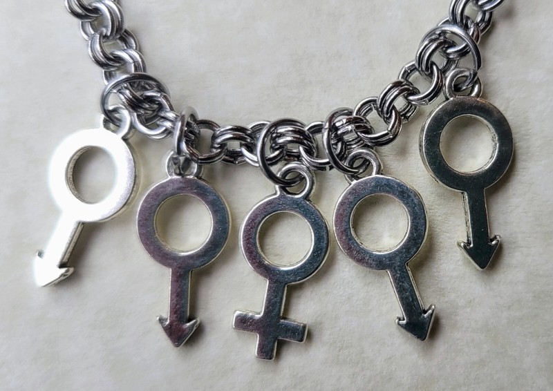 MMFMM (male, male, female, male, male) bracelet (arrow arrow cross arrow arrow) gallery