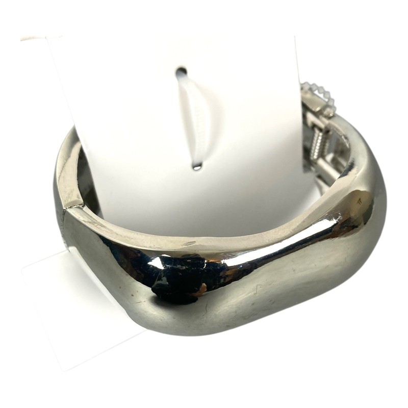 (2) Chunky Cuff Bracelets: Rhodium Smooth Hinge Cuff & Chunky Gold Tone Stretch gallery
