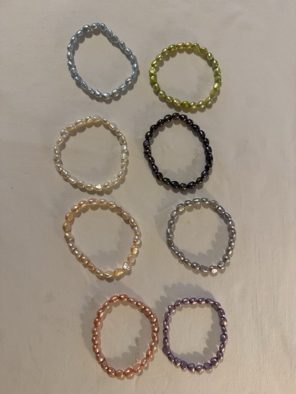 Set of 8 Freshwater Pearl Stretch Bracelets Multicolor Pastel Irregular Pearls gallery