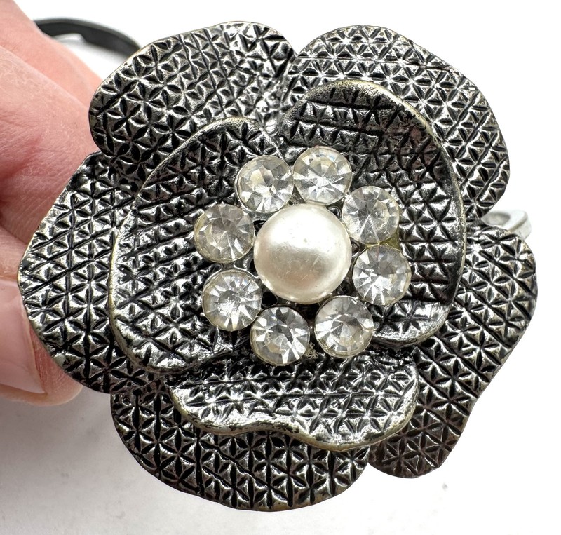 Lot 8 Silver Brass Tone Beaded Cuff Bangle Flower Stretch Coil Womens Bracelets gallery