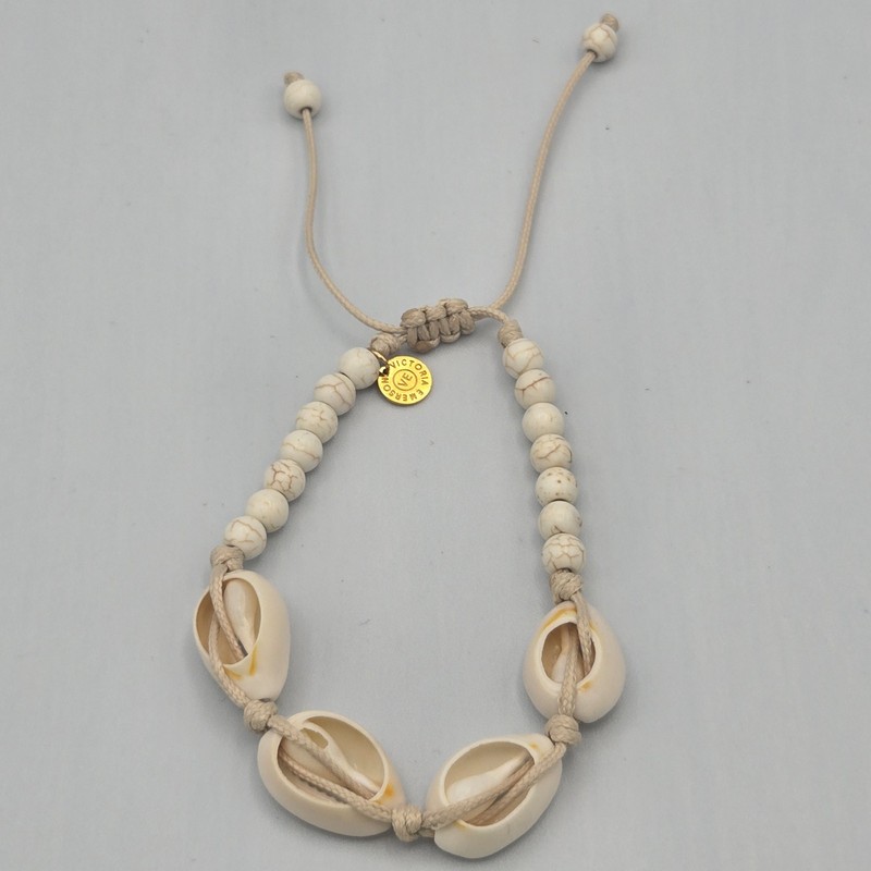 Victoria Emerson Cowrie Shell Bohemian Style Braclet Adjustable gallery