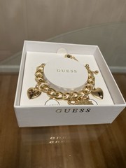 Beautiful Brand New Guess Charm Bracelet
