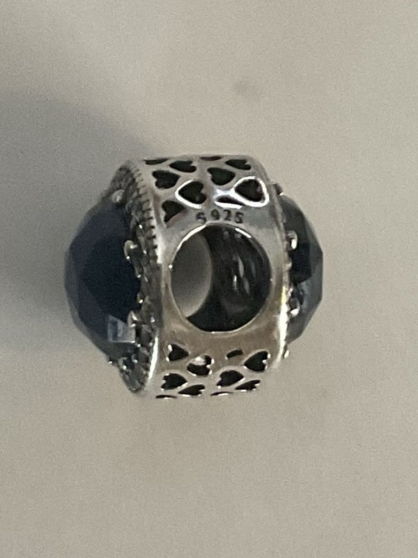 Authentic Pandora”Radiant Hearts” Charm. 925 W/ Moonlight Blue Crystal gallery