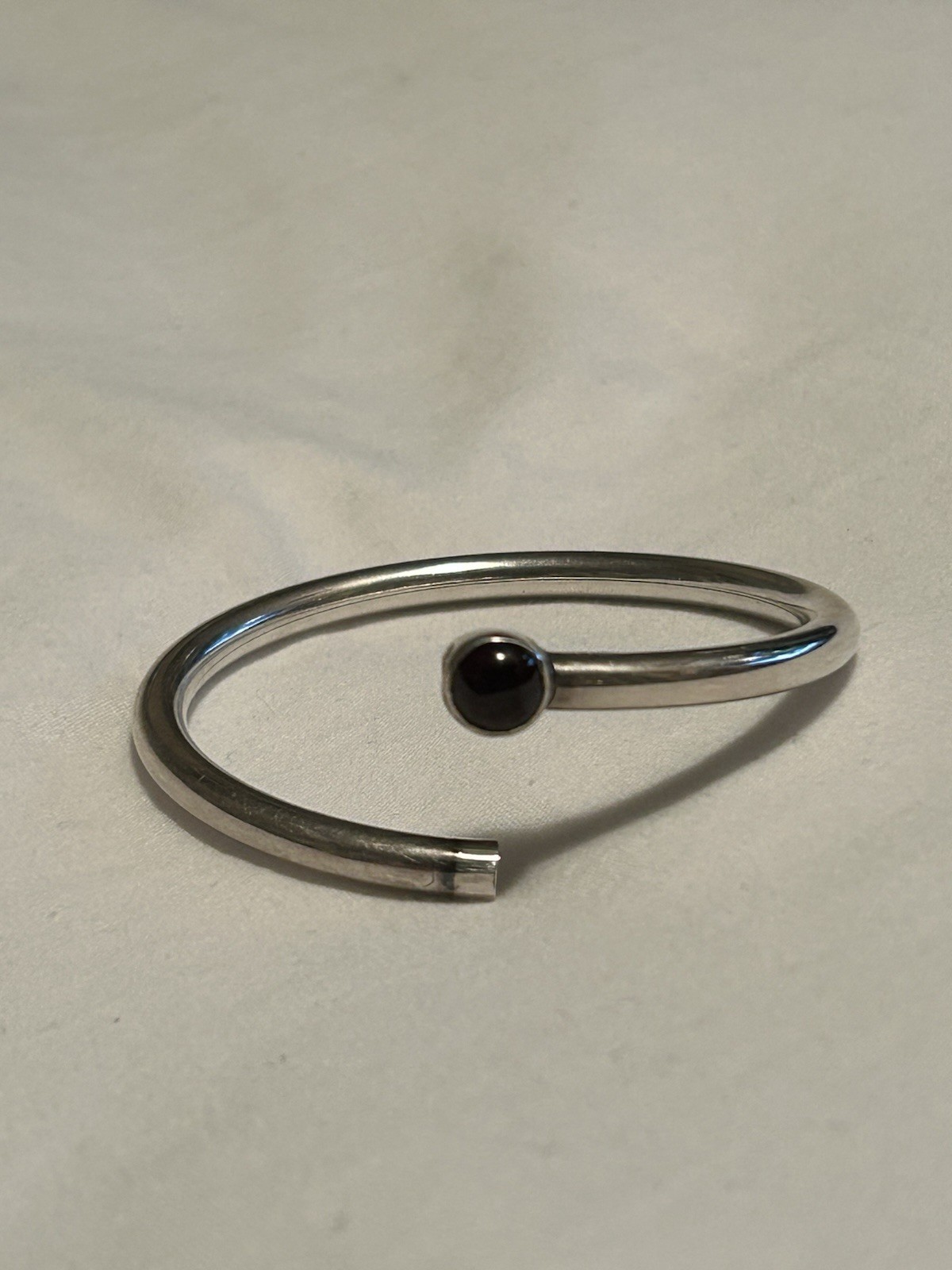 925Sterling Sliver Garnet Solitaire Bangle Bracelet Modern Minimalist Hinge Cuff gallery