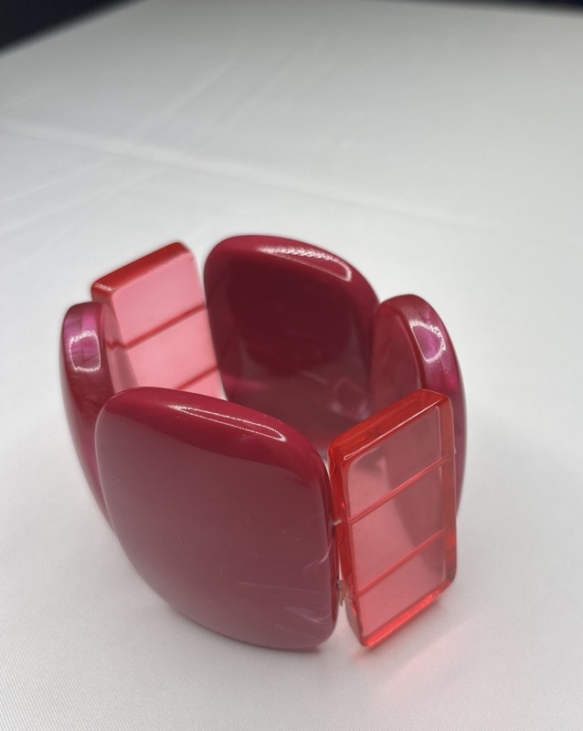 Vintage Beautiful Lucite Rectangular🧡 Panel Stretch Bracelet Polished 70s Boho gallery