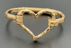 Heart Cuff Bangle Bracelet in Zinc Alloy