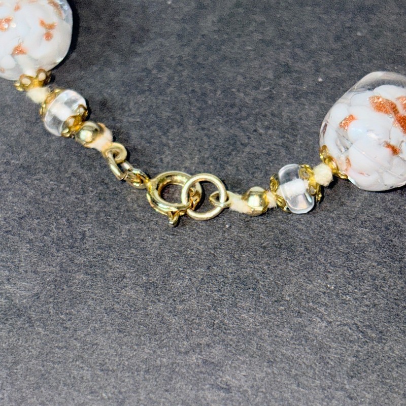 Murano Art Glass Bead Bracelet White Copper Foil Accent Gold Tone Clasp Unique gallery