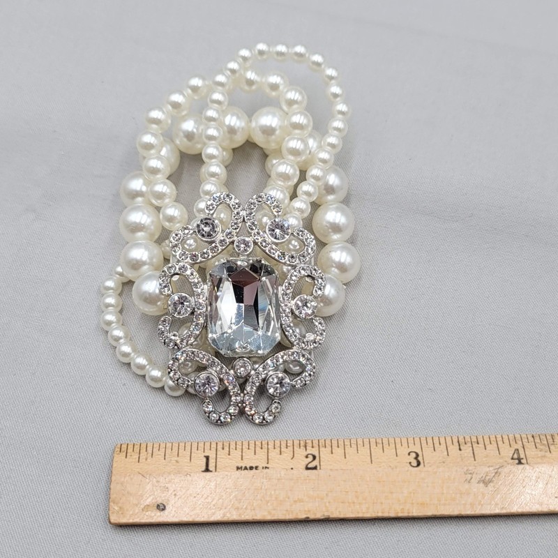 Statement Rhinestone White Bead Bracelet Stretch Elastic MultiStrand 6" gallery