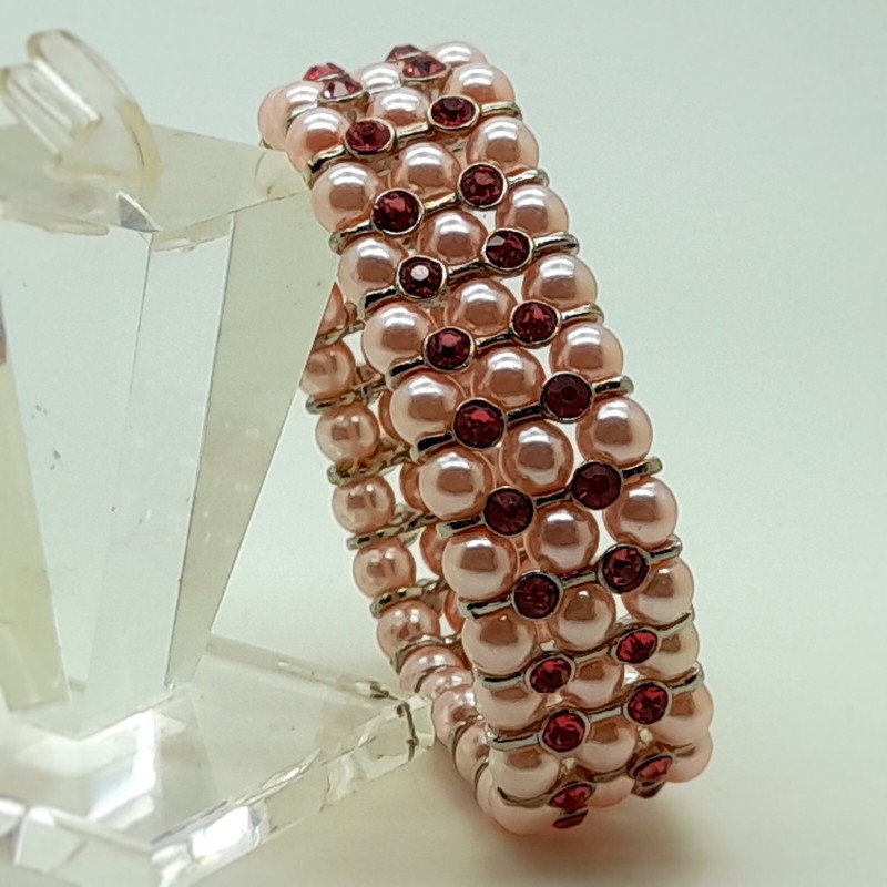 B001 Simple Glass pearl Multi-Strand with pink color Stretch fashion Bracelets gallery