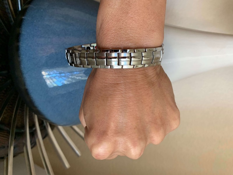Stunning Magnetic Bracelet Men Women Renew Balance Energy Arthritis Pain Relief gallery
