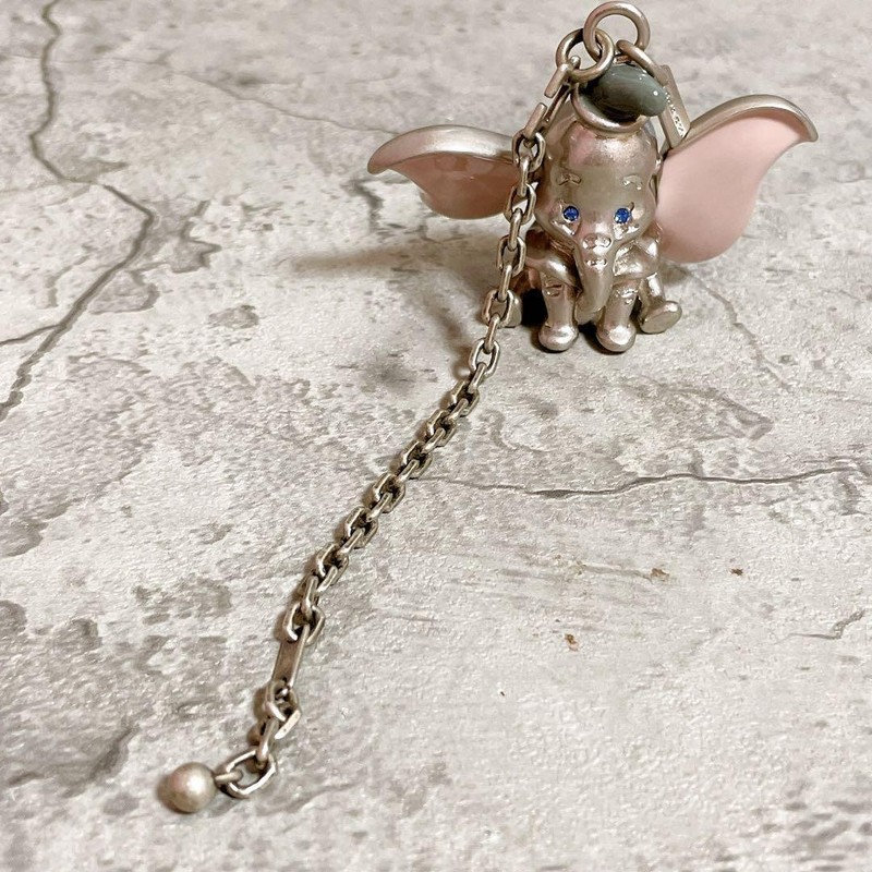 Coach Disney Dumbo Elephant Keychain Rare Charm Carabiner Clip Used gallery