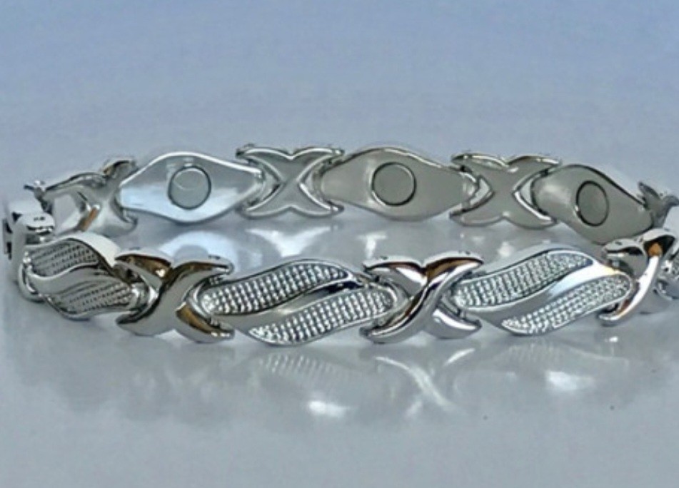 Magnetic Bracelet SILVER TONE WAVES with X'S Men Or Women Size 7" ❤Nice gallery