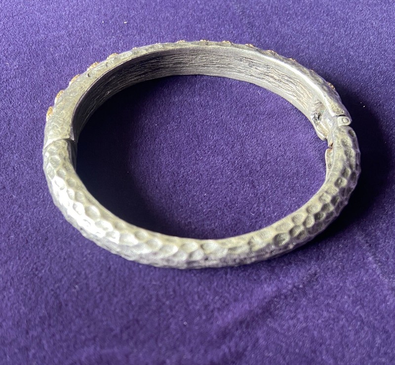 Tat2 Designs Silver Hati Hinged Bangle Bracelet / Magnetic Clasp / Crystal Inset gallery