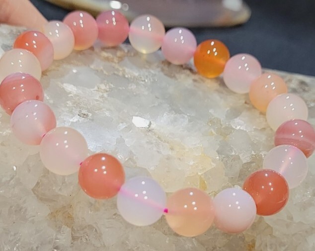 Yan Yuan Agate 9mm Bracelet