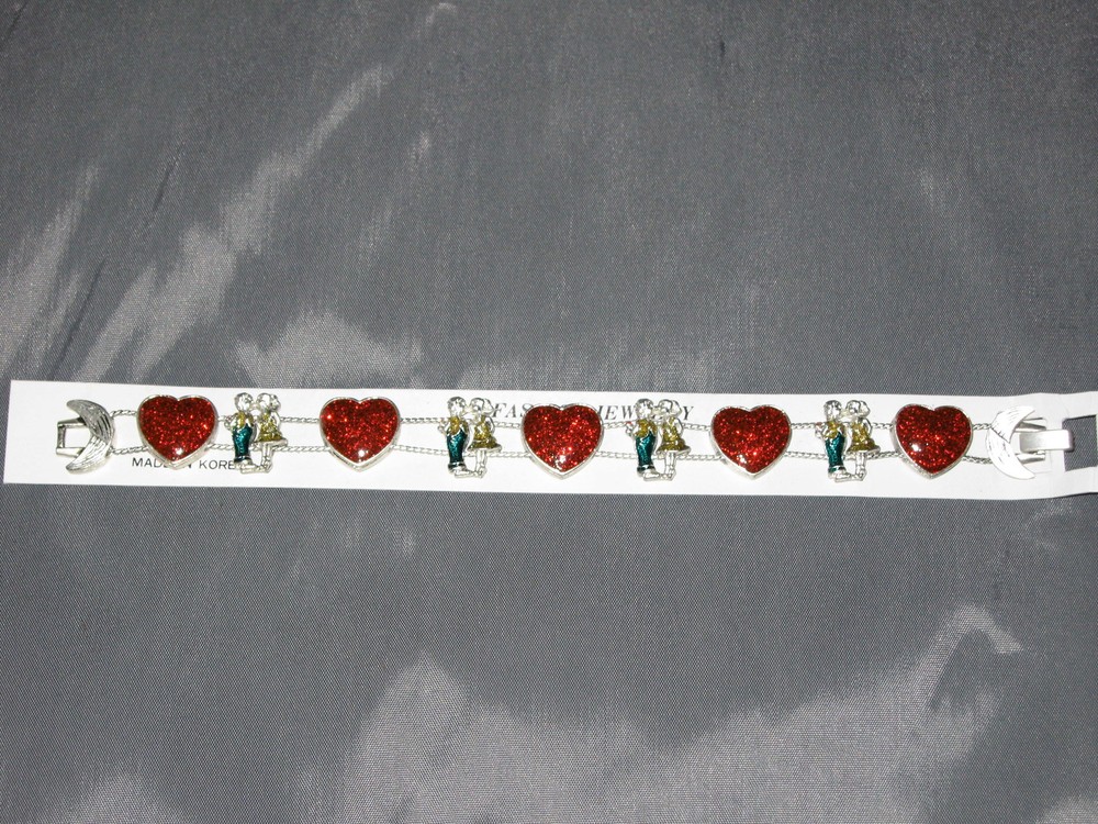 Glittery Hearts Couples Love Valentine's Day Silver Fashion Slide Bracelet NEW!