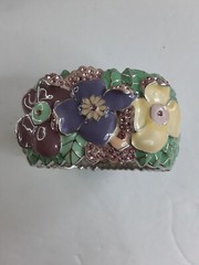 🌴 Enamel Floral Bracelet Hinged Clamper Bangel With Crystals 3in, iner 2.25in