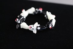 Dog Lampwork Bracelet 6 1/2″ inch Elastic Glass Animal Bead Black and White