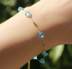 Boho Gold Tone Brass Chain Bracelet Blue Topaz Color CZ Floral Charm Designer