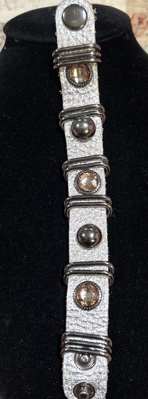 King Star Snap Button Leather Bracelet Silver Studded Rhinestone 8” gallery