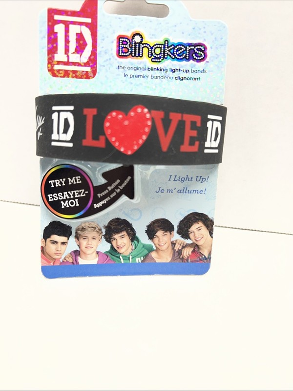 Wristband 1D One Direction Blingkers Light-Up Bracelet Claire's - Works gallery