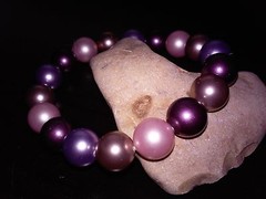 10mm Multi Color Shell Pearl Round Stretch Bracelet – 28.8 grams