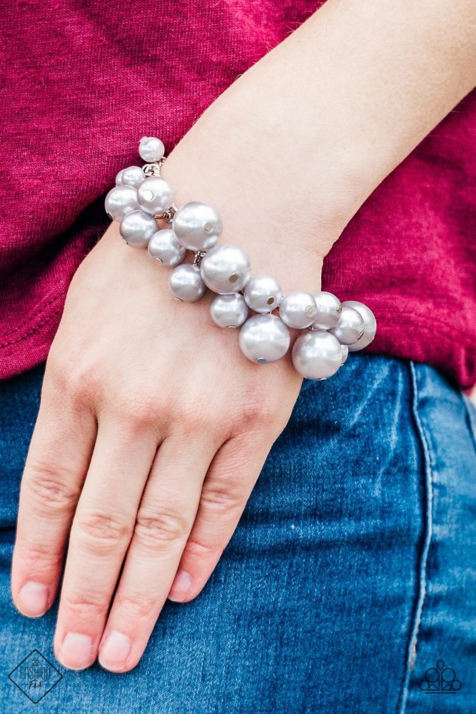 Paparazzi ~ GLAM The Expense! Silver Pearl Bracelet