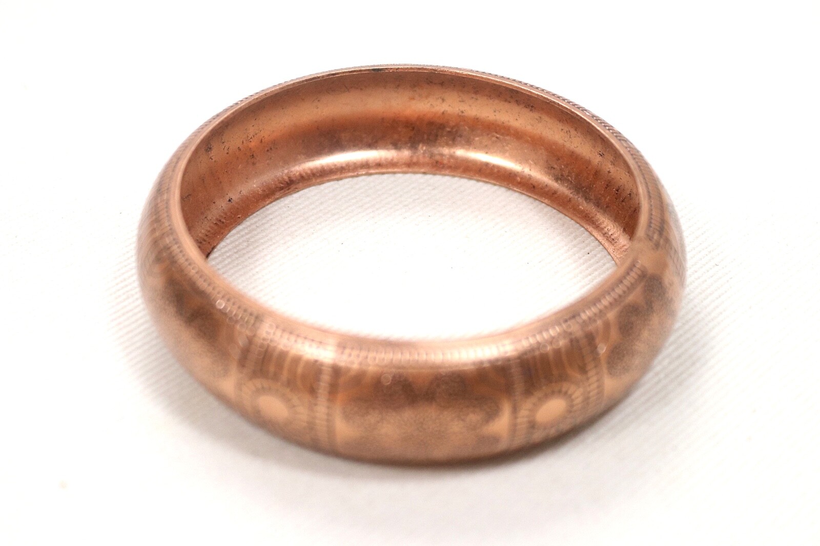 Stunning Flower Design Copper Bangle Bracelet Not Signed gallery
