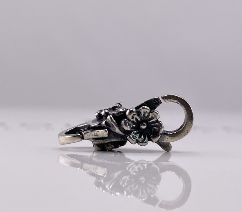 Trollbeads Flowers Lady Bug Lock gallery