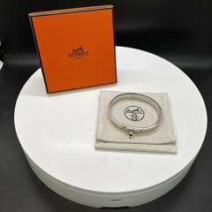 Hermes Mini Clic Kelly Stainless Steel & Enamel GMB85 Crème 6.75” Bracelet w Box