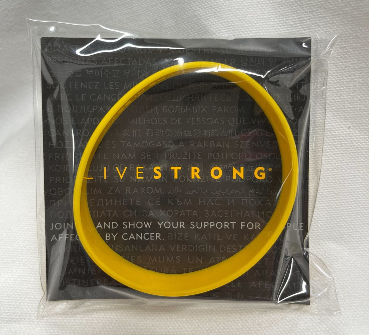Nike LiveSTRONG Authentic Wristband Bracelet NEW (Size XXL) 9"/230 mm gallery