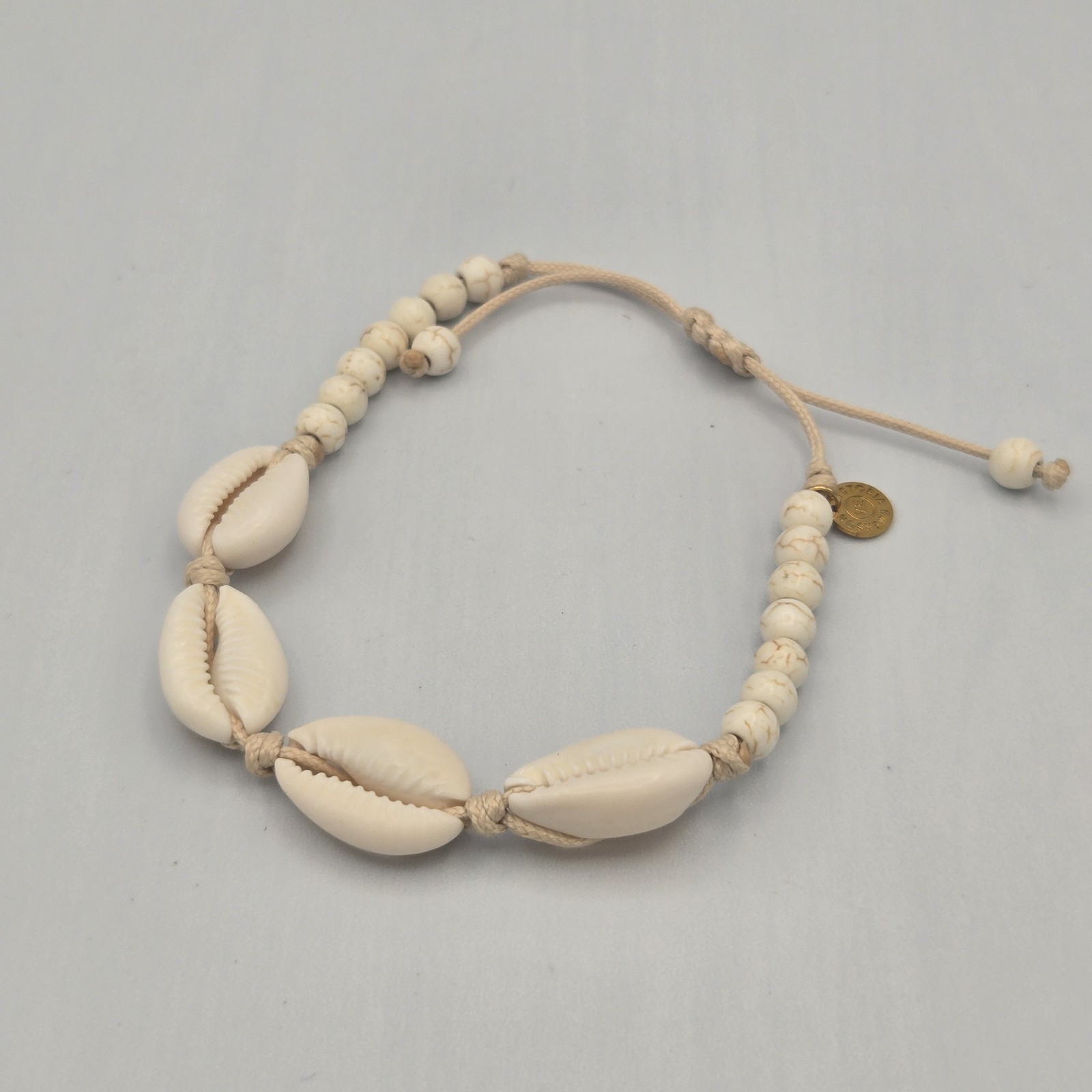 Victoria Emerson Cowrie Shell Bohemian Style Braclet Adjustable gallery