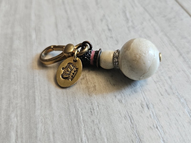 ❤️JUICY COUTURE Pave Snowman 2007 Limited Edition Pearl Silver Charm Authentic gallery