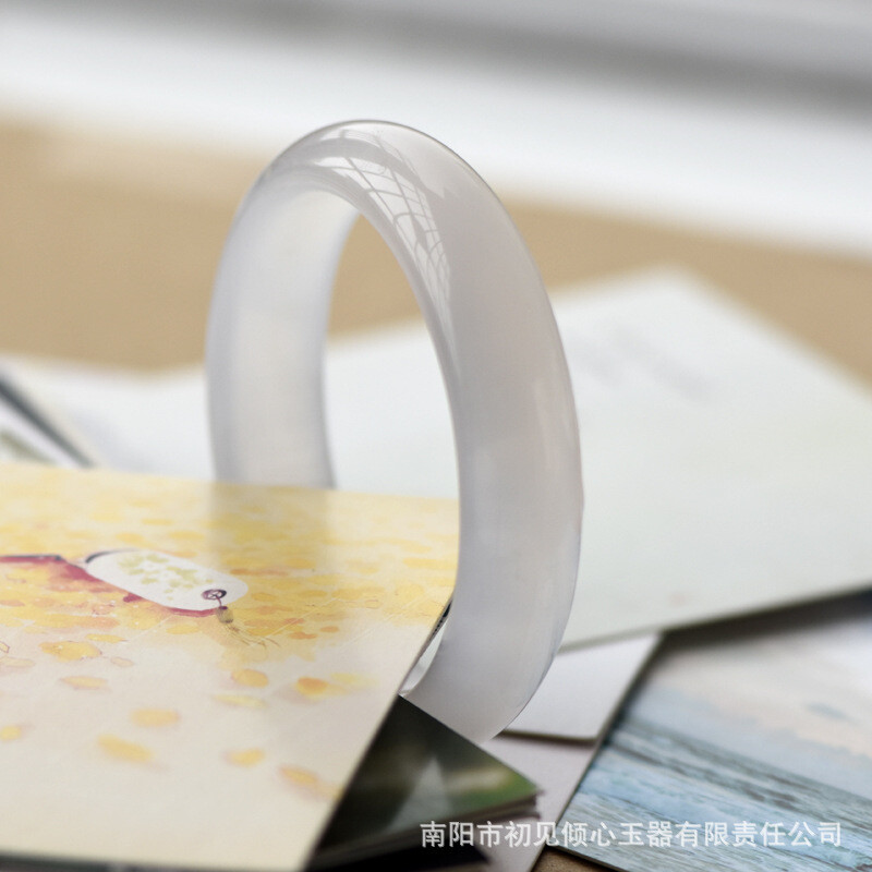 Beautiful White Jade Marrow Bracelet with Wide Ice Transparent Agate Bracelet