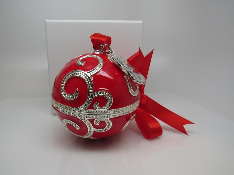 SALE! New w/Box Pandora Red Rockettes 2017 Ltd Ornament B800641 NO CHARM gallery