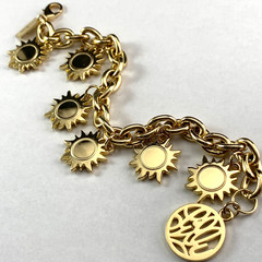 Lilly Pulitzer Gold Toned Sun Charm Bracelet 7.5″ Golden Sunny Dangles Vtg GWP